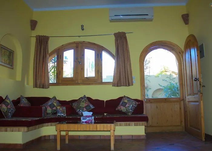 Dahabcastle Villa *
